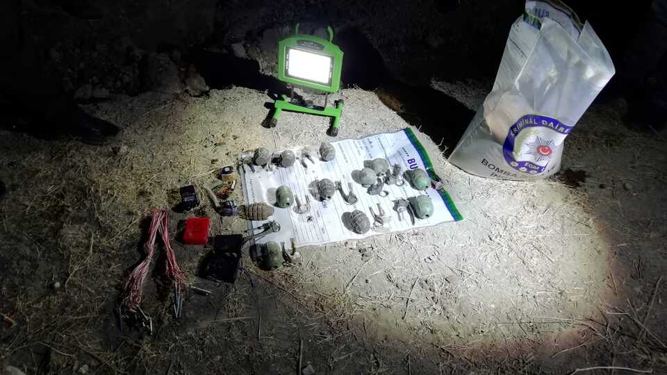 Van'da 13 kilo TNT ele geçirildi