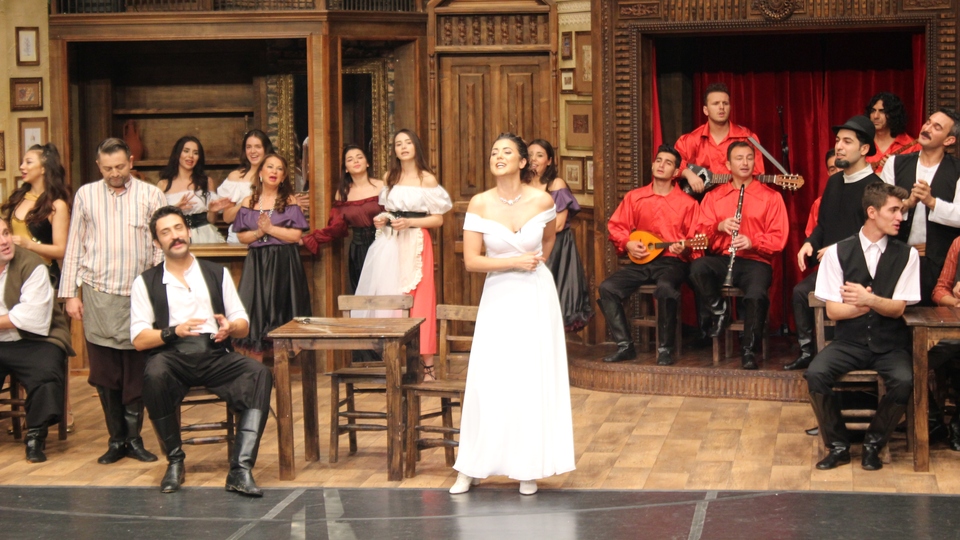 Pera Müzikali gösteriye hazır