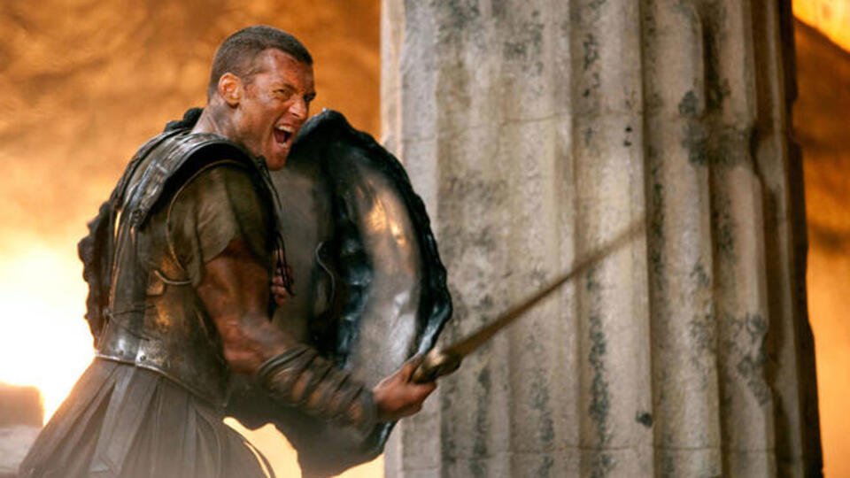 Titanların Savaşı oyuncuları ve konusu