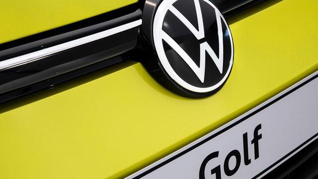 Volkswagen Golf yenilendi!