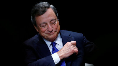 Euro'yu kurtaran adam veda etti