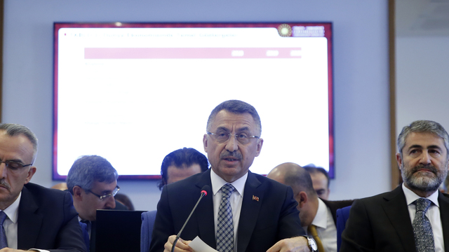 Oktay: 3 yılda istihdamı 3.2 milyon kişi artıracağız