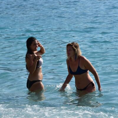 Fethiye'de turistler plaja koştu!