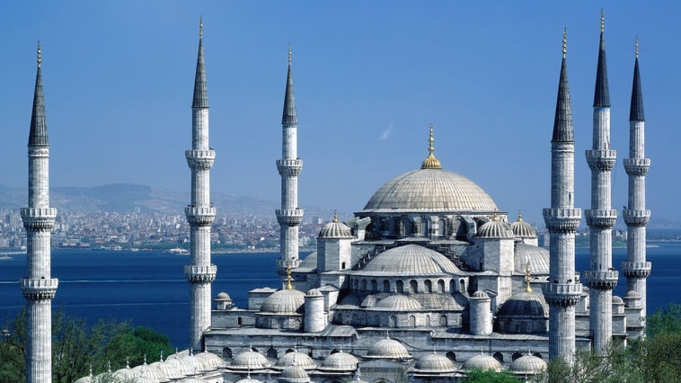 İstanbul Cuma saati kaçta?
