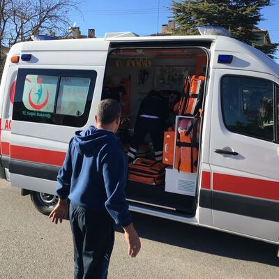 Abi yumruğu kız kardeşin hayatına mal oldu