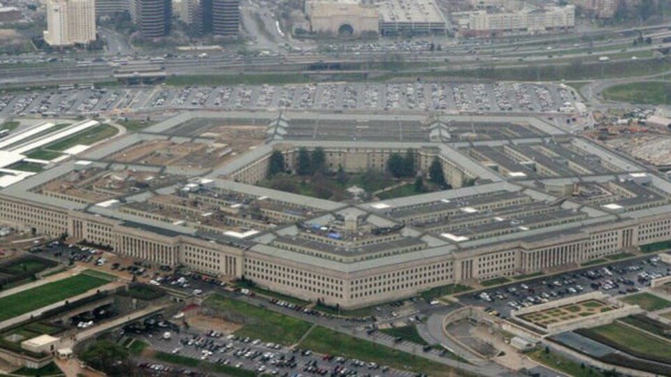 Pentagon'dan Microsoft'a dev ihale