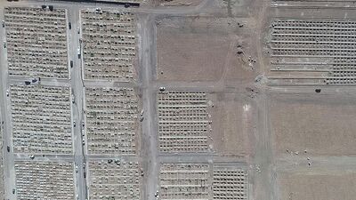 Kış hazırlığı! 800 mezar kazıldı!