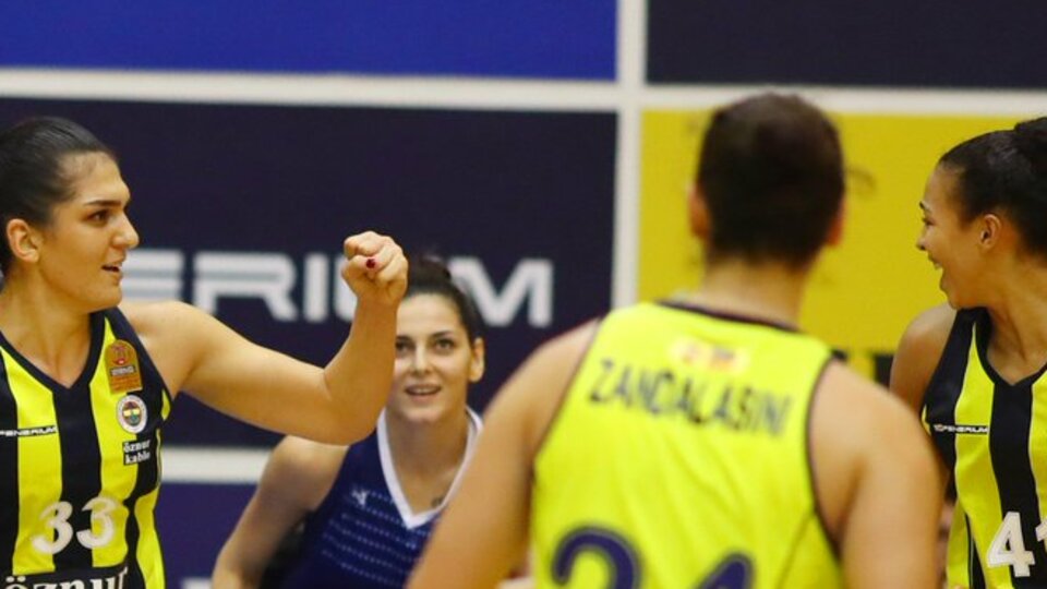 Fenerbahçe Öznur Kablo evinde kazandı