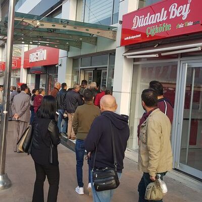 Belediye Başkanı talimat verdi, onlar içeri alınmadı!