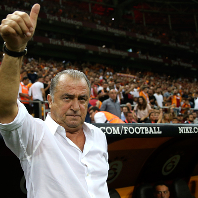 Terim neşteri vuruyor!