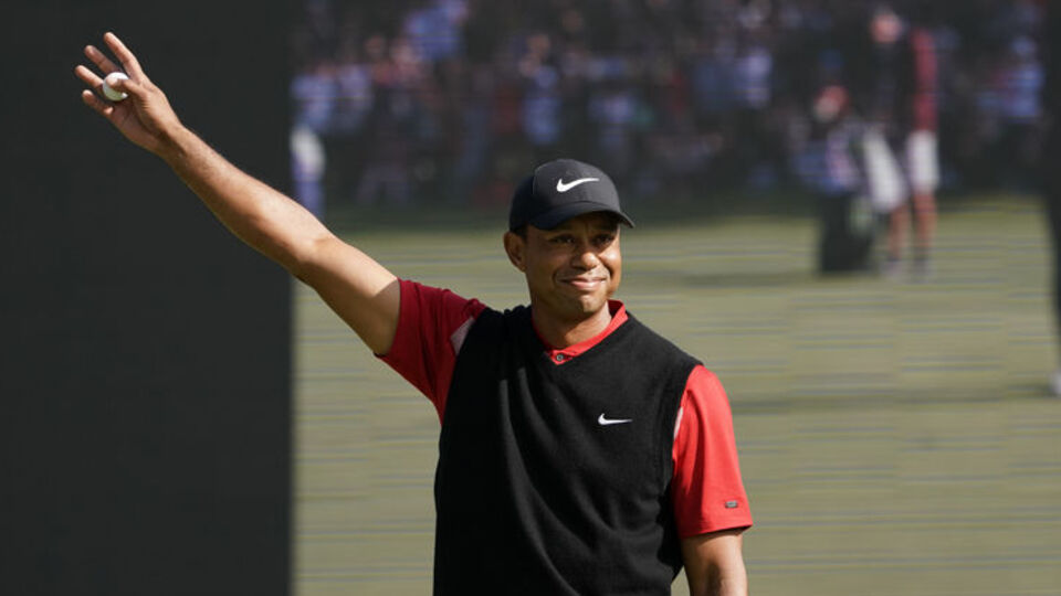 Tiger Woods'tan rekor zafer