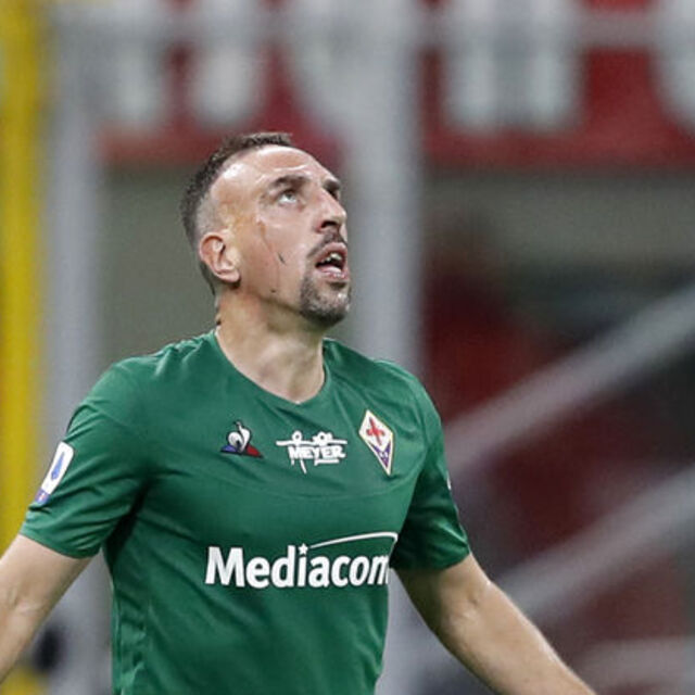 Hakemi iten Ribery'ye 3 maç ceza