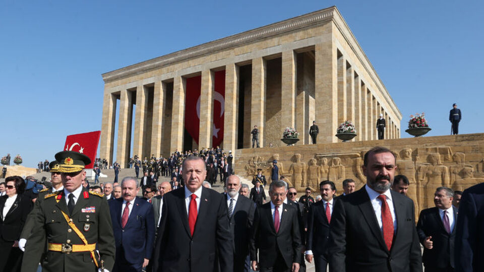 Devlet erkanı Anıtkabir'de