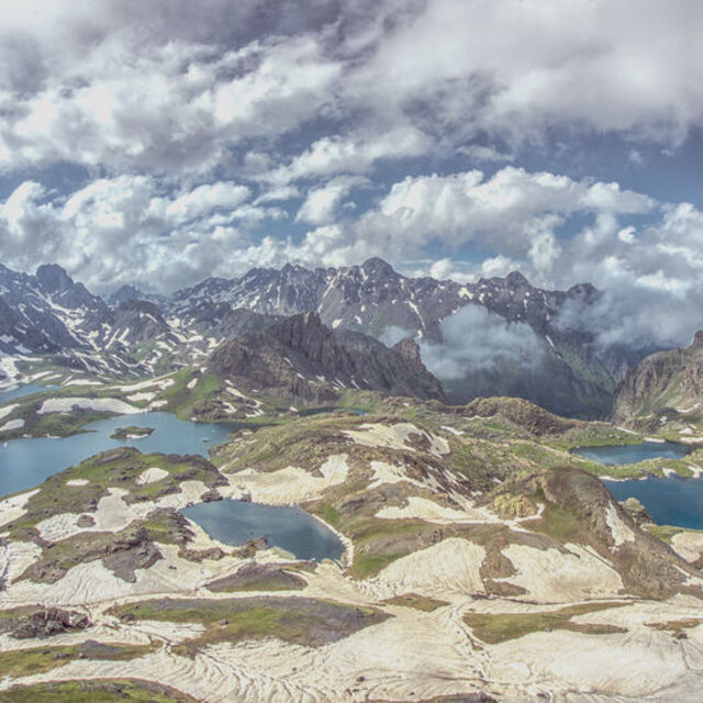 Fotoğraf tutkunları Yedigöller'den vazgeçmiyor