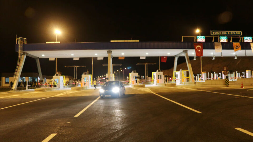 İzmir'e müjde! 00.01 itibariyle trafiğe açıldı