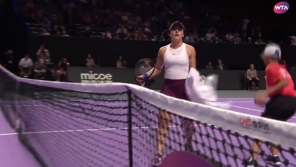 Andreescu maçı tamamlayamadı