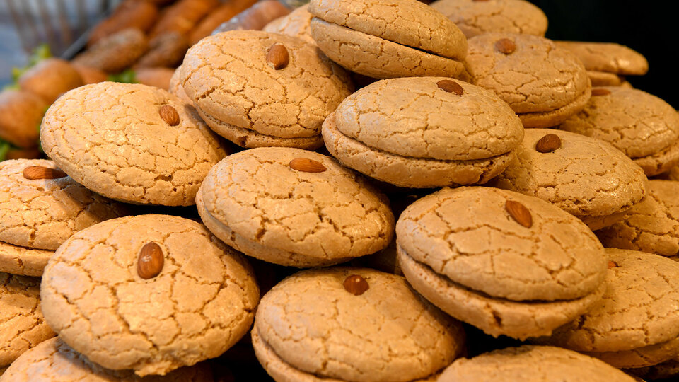 Acı badem kurabiyesi tarifi, nasıl yapılır?