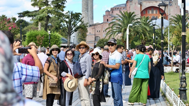 Turizm gelirlerinde sert yükseliş
