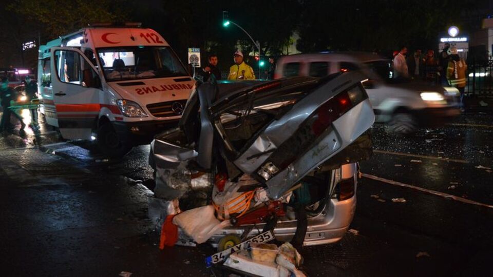 Sarıyer'de feci kaza