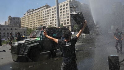 Şili'deki protestolarda ölü sayısı 23'e yükseldi