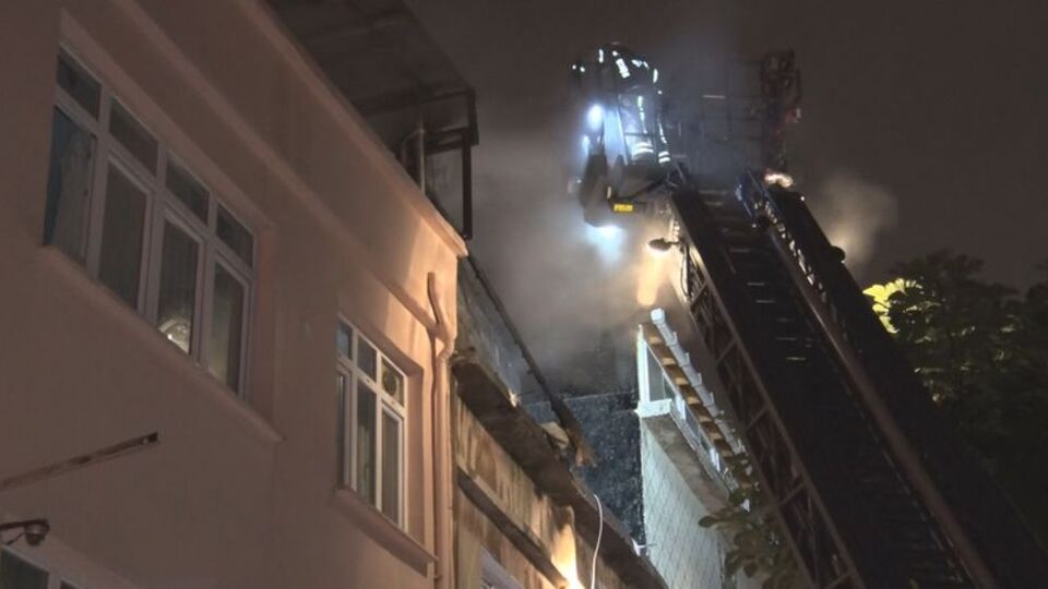 Bayrampaşa'da korkutan yangın