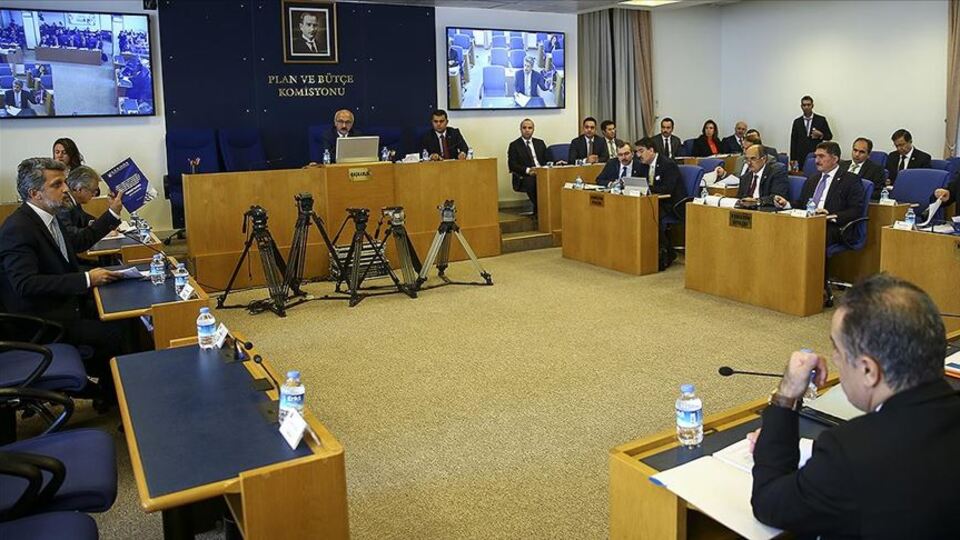 Yeni vergi düzenlemesinde 31 madde kabul edildi