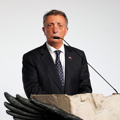 "Beşiktaş'ı en yukarılara taşıyacağız"