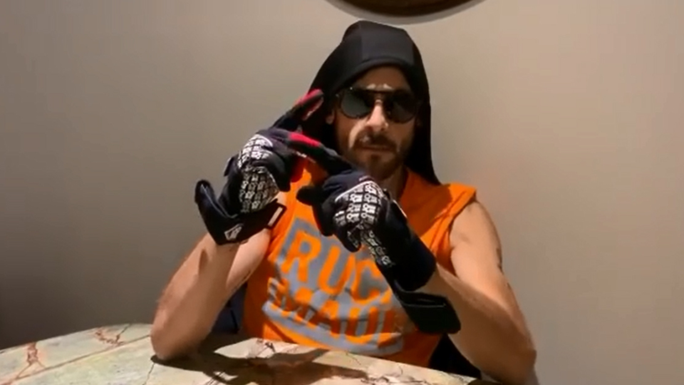 73 kilo veren oyuncu böyle isyan etti