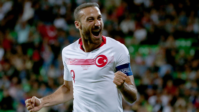 "Futbolcu olduğumu EURO 2016'da anladım"