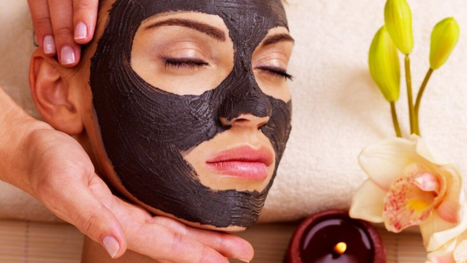 Karbon peeling (Q-switched) nedir?