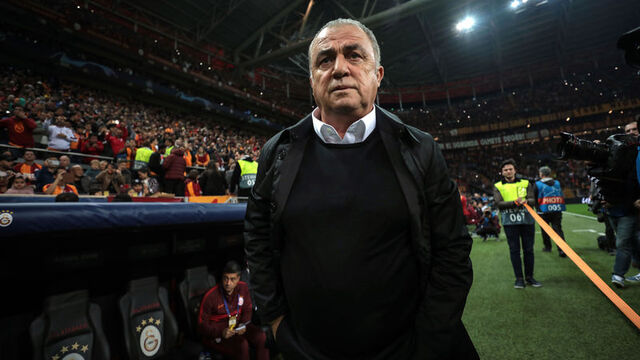 Terim'den yıldızlara kesik!