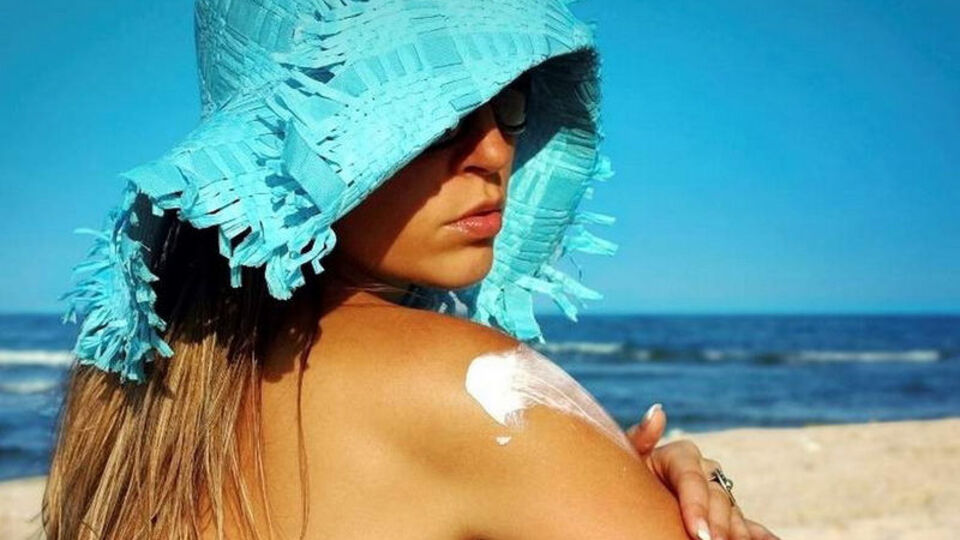 En iyi bronzlaştırıcı ev yapımı doğal yağlar