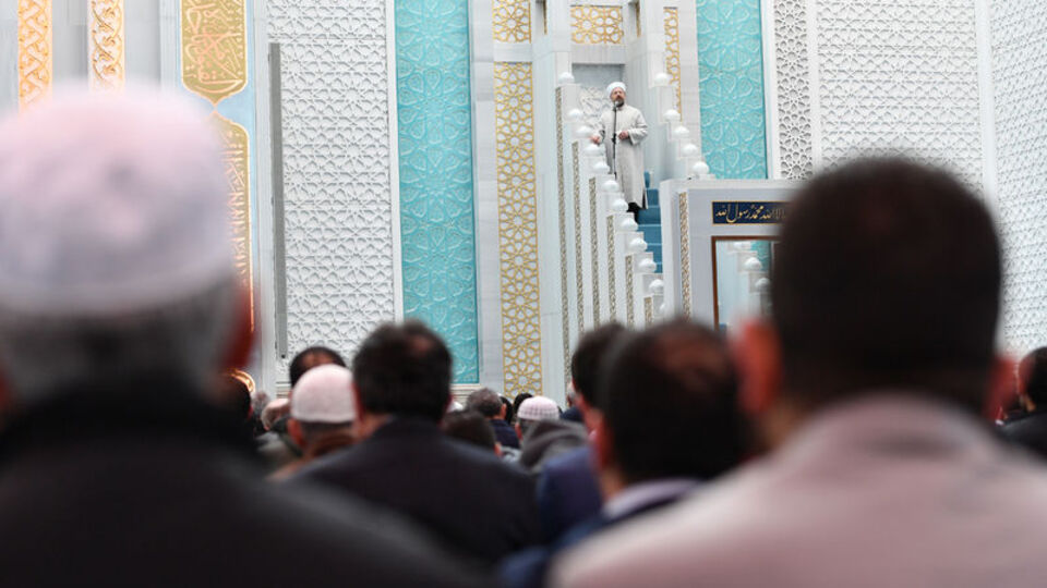 1 Kasım Cuma Hutbesi