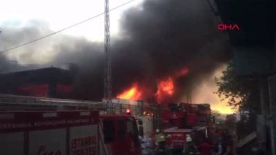 Arnavutköy'de büyük yangın!
