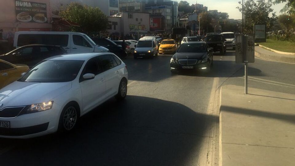 Tüm yollar trafiğe açıldı