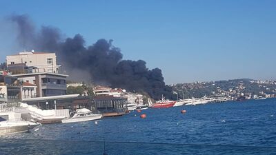 Bebek'te tekne yangını!