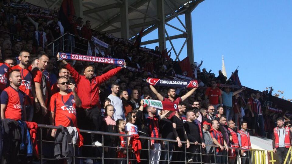 10 bin taraftar destek verdi