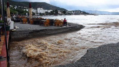 Dikkat! Fırtına ve sel alarmı!
