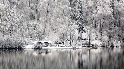 Doğa harikası göl bembeyaz!