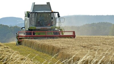 Tarım desteği 'derebeylerine' gidiyor