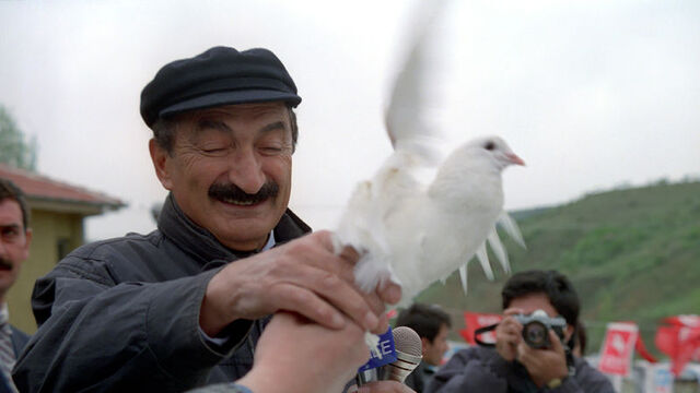 Bülent Ecevit 13. ölüm yıldönümünde anılıyor
