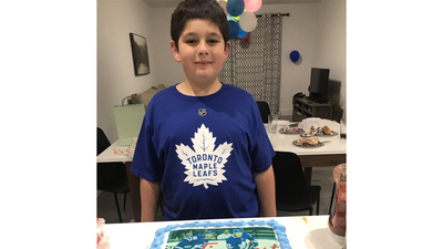 Doğum gününe kimse gelmedi ama...