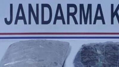 Uyuşturucuyu montun içine gizlemişler