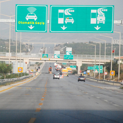 Geçiş ücretlerine yeni model