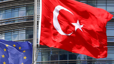 AB, Türkiye tahminini yükseltti