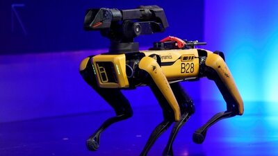 Robot üreticisi Boston Dynamics CEO'su Raibert: Dengesini nasıl bulduğunu görmek için bir yaşındaki kızımı ittim