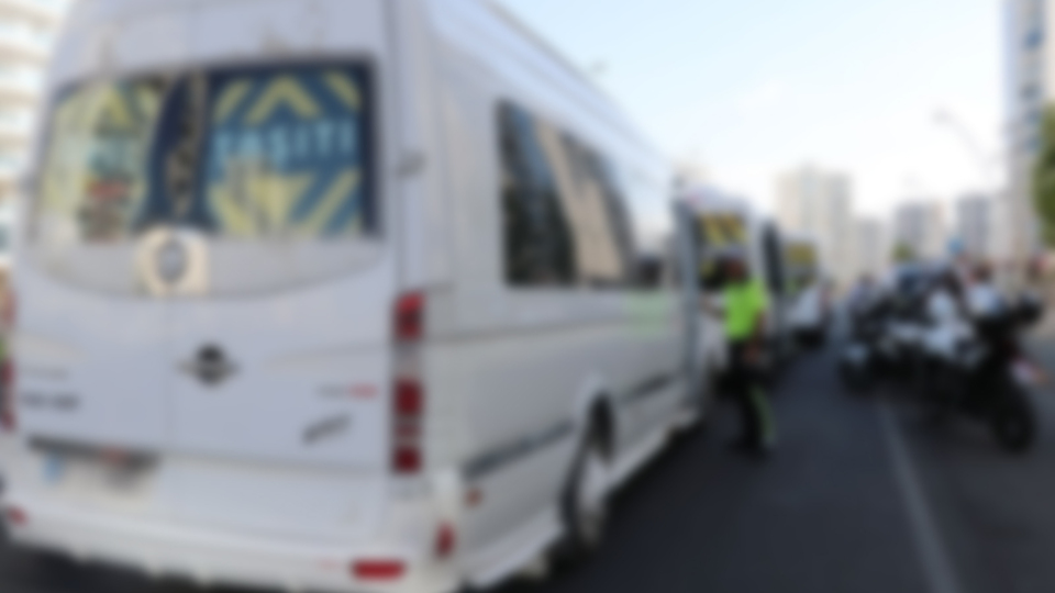 Serviste unutulan çocuk kayboldu