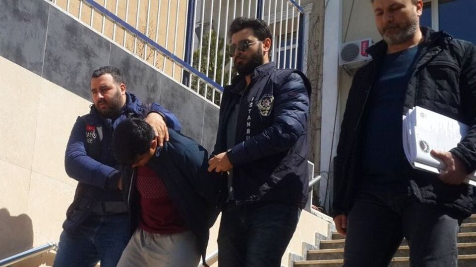 Derisini yüzüp klozete attı! Kan donduran vahşet