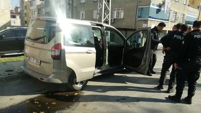 Cezaevi yolunda şok! 17 yaşındaki çocuğun yaptığına bak