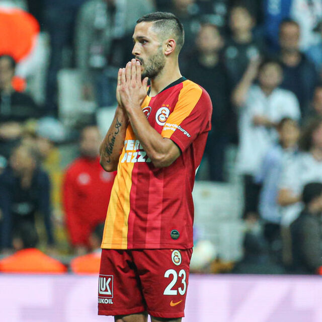 Galatasaray'da Andone şoku!